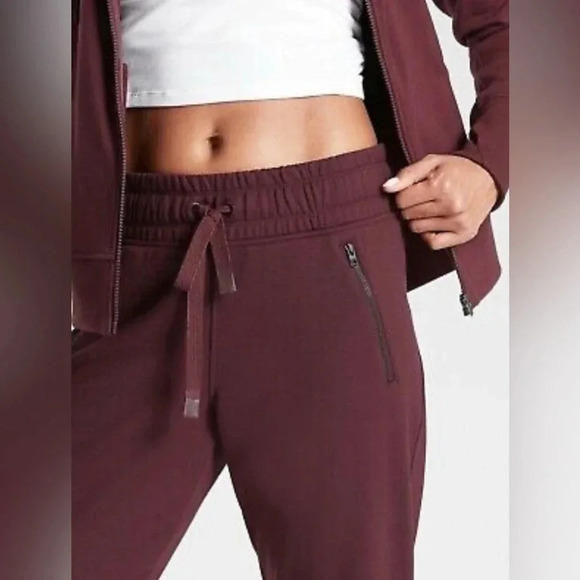 Athleta Bounce Back Jogger Sweat Pant Burgundy Size Large - Picture 2 of 10
